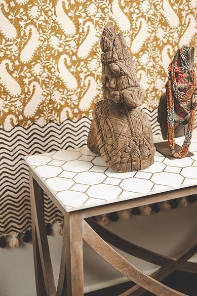 White Marble And Honeycomb Brass Inlay Console